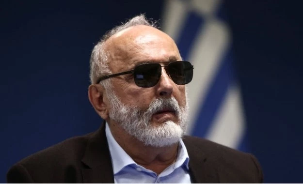 Χωρίς εξήγηση ή λύση το φαινόμενο με τις τσούχτρες στον Κορινθιακό Κόλπο